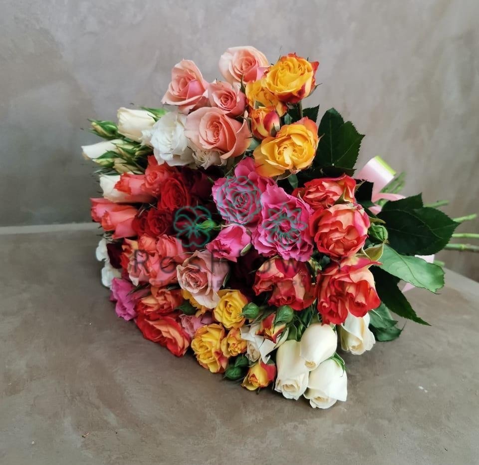 Букет цветов из: Розы в Эндирее