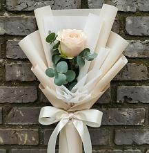 Букет цветов из:  Розы в Эндирее
