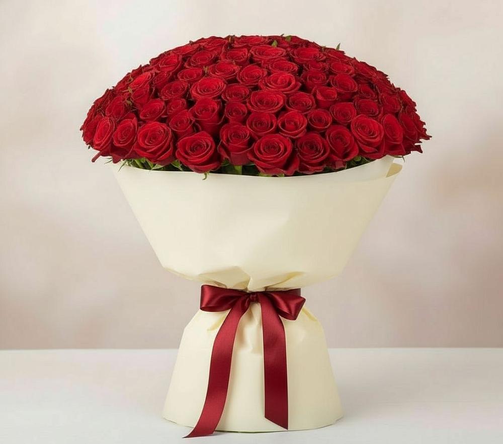 Букет 101 Красная роза Милано в Эндирее
