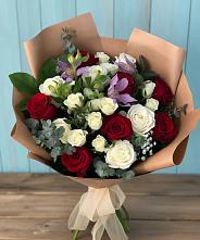 Букет цветов из:  Розы и Альстромерии в Эндирее