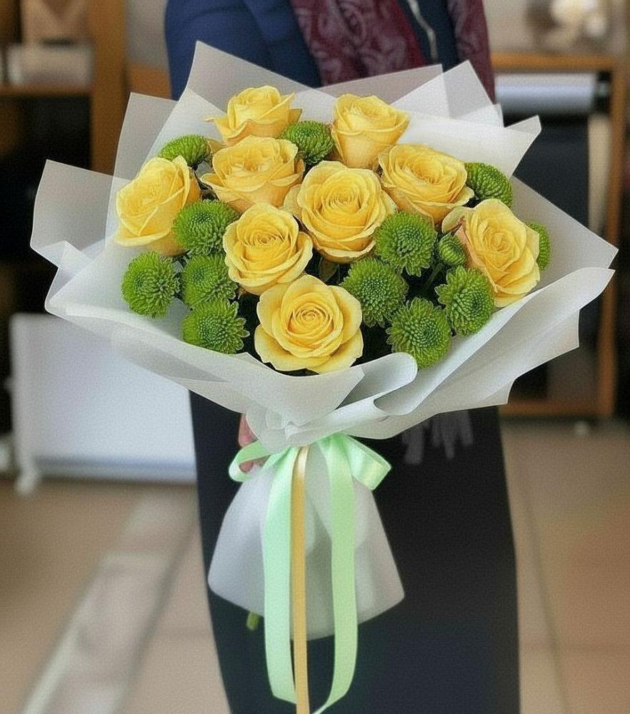 Букет цветов из: Хризантемы и Розы в Эндирее