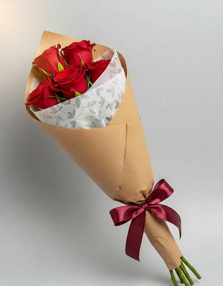 Букет цветов из: Розы в Эндирее