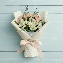 Букет цветов из:  Альстромерии в Эндирее