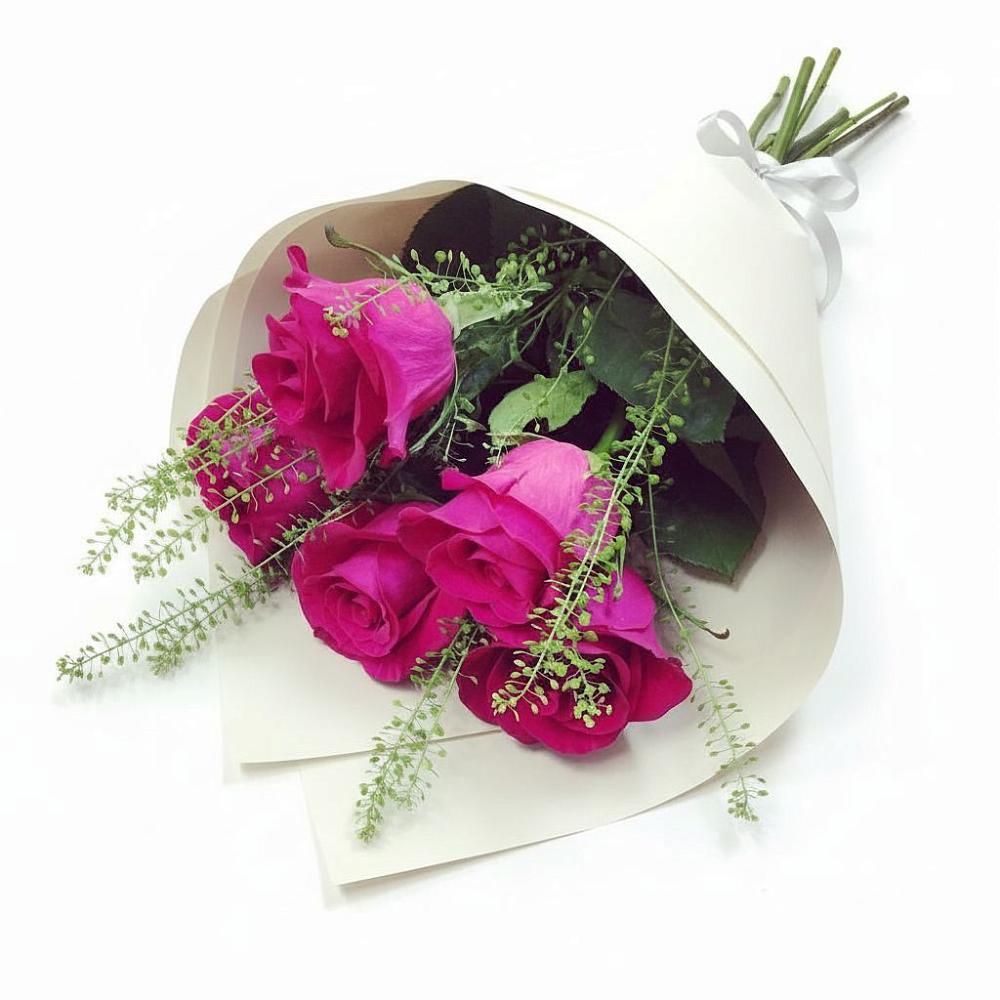 Букет цветов из: Розы в Эндирее