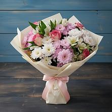 Букет цветов из:  Хризантемы, Альстромерии и Розы в Эндирее