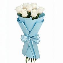 Букет 7 белых роз Проуд в Эндирее