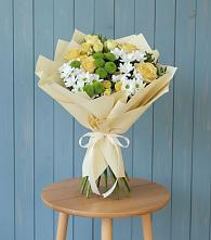 Букет цветов из:  Хризантемы и Розы в Эндирее