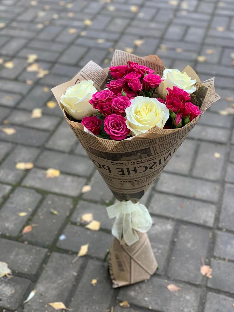 Букет цветов из: Розы в Эндирее