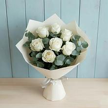 Букет Белые розы в Эвкалипте в Эндирее