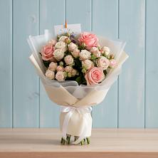 Букет цветов из:  Розы в Эндирее