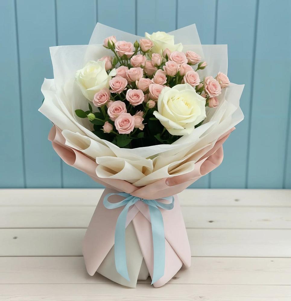 Букет цветов из: Розы в Эндирее