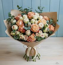 Букет цветов из:  Альстромерии и Розы в Эндирее